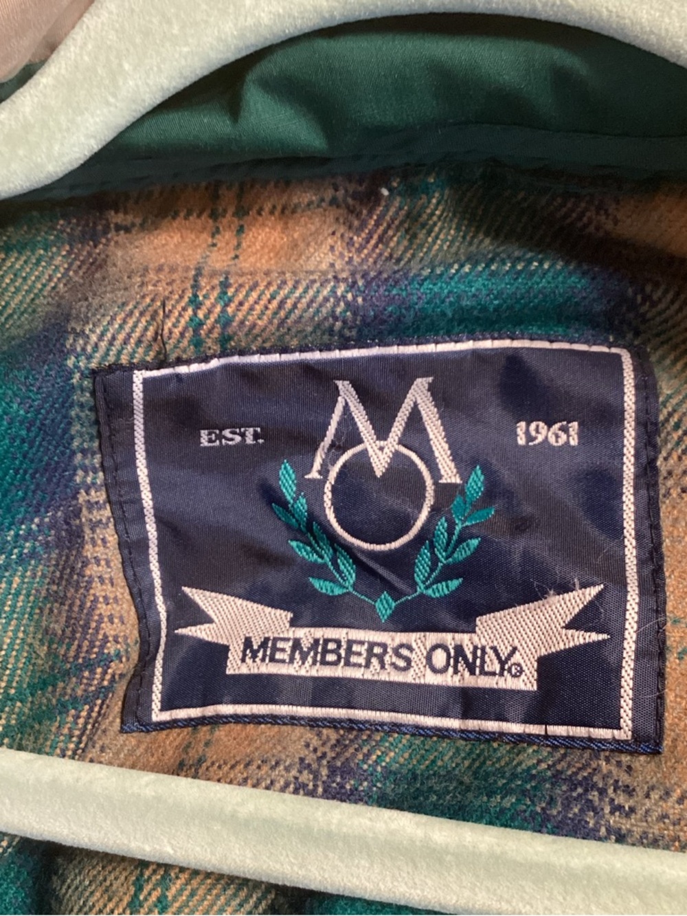 Members Only Mens  Windbreaker Jacket Size Medium.   Good Condition See Photos - Picture 3 of 12